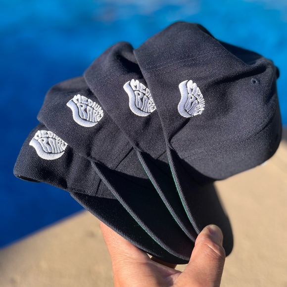 Detroit Medium Rare Yupoong Classic Snapback Baseball Cap - Picture 4 of 12